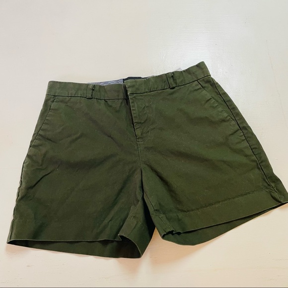 Banana Republic short green size 0 - Picture 2 of 8
